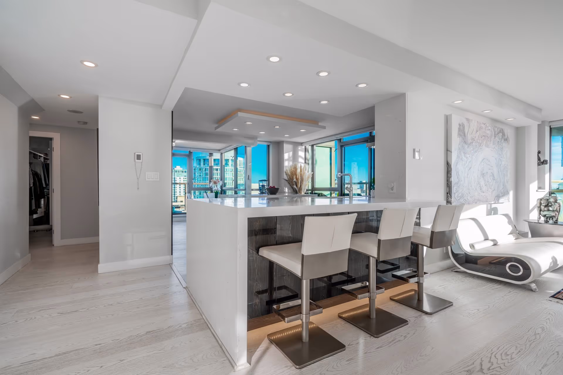 Sub-Penthouse Strata Renovation | Downtown Florist gallery photo 5