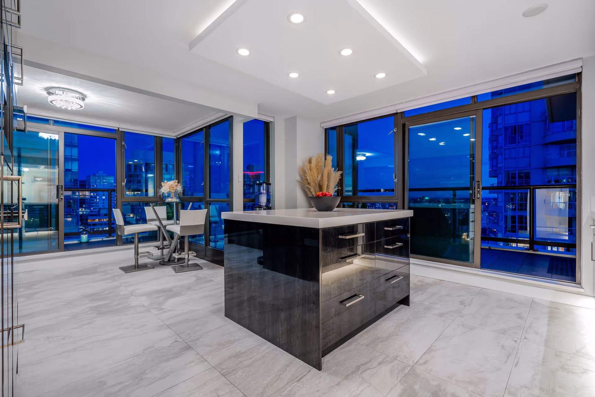 Sub-Penthouse Strata Renovation | Downtown Florist gallery photo 8