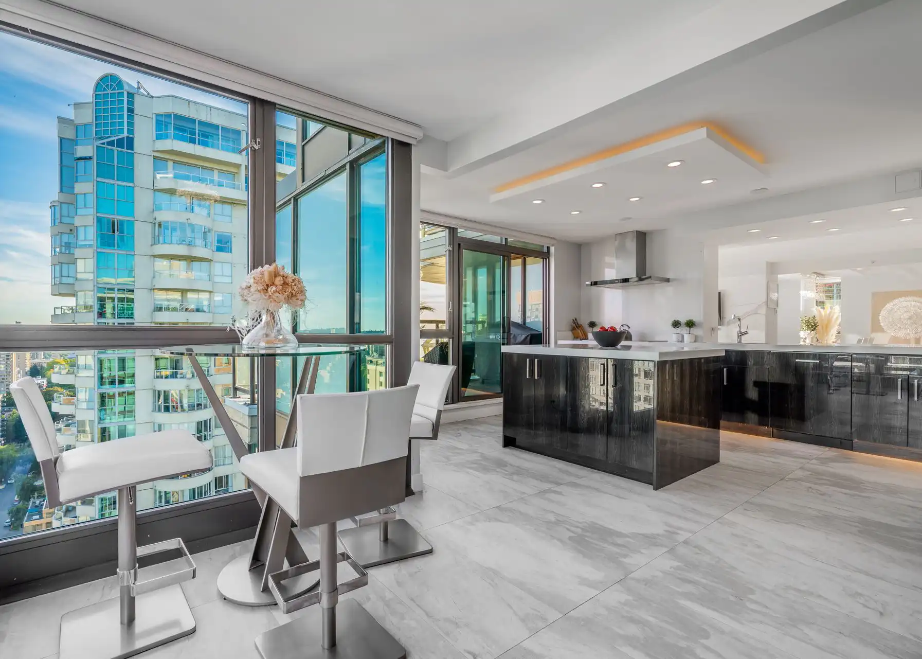Sub-Penthouse Strata Renovation | Downtown Florist feature image