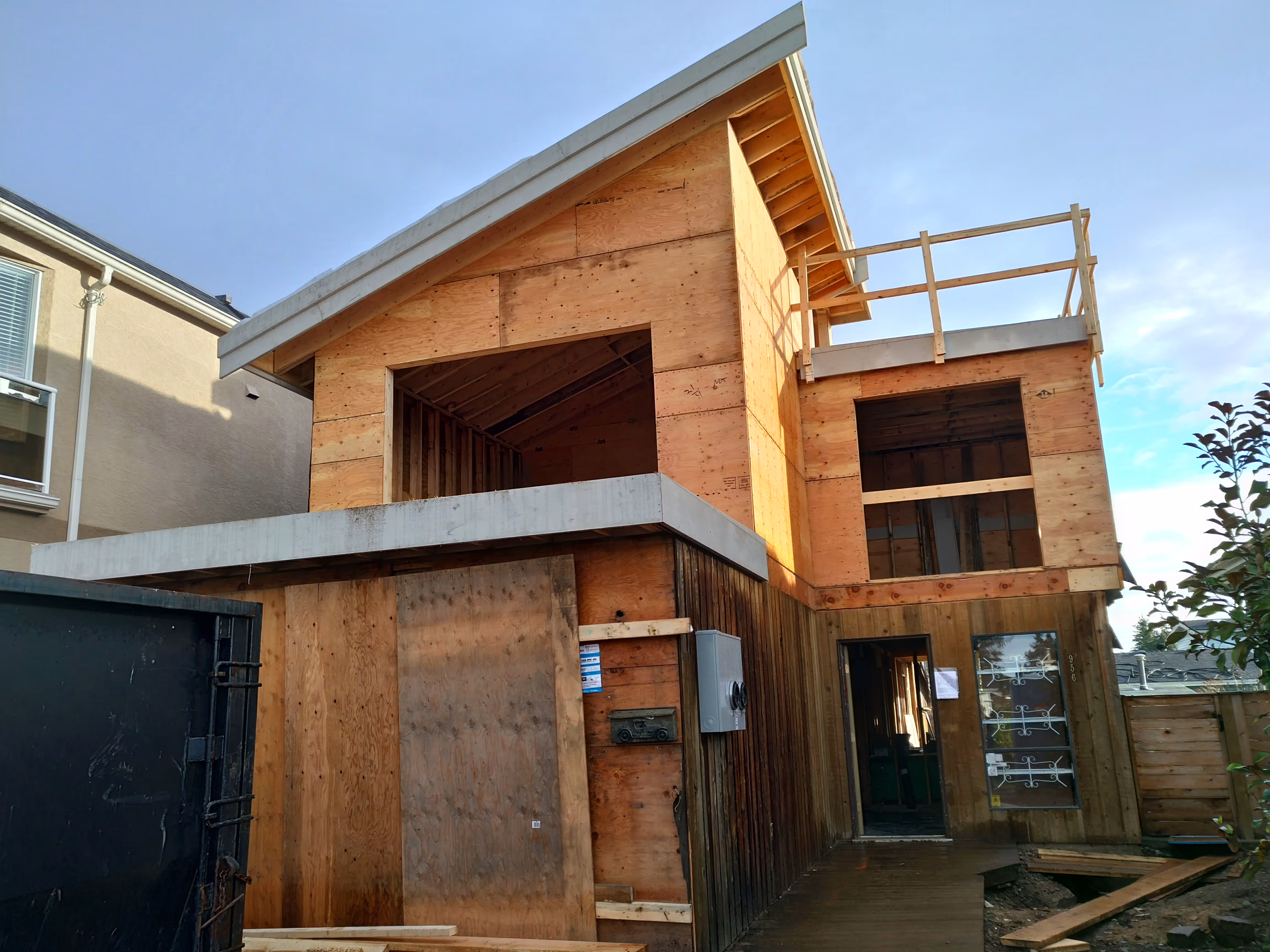 White Rock Home Modernization & Overhaul | Lim Residence photo 3
